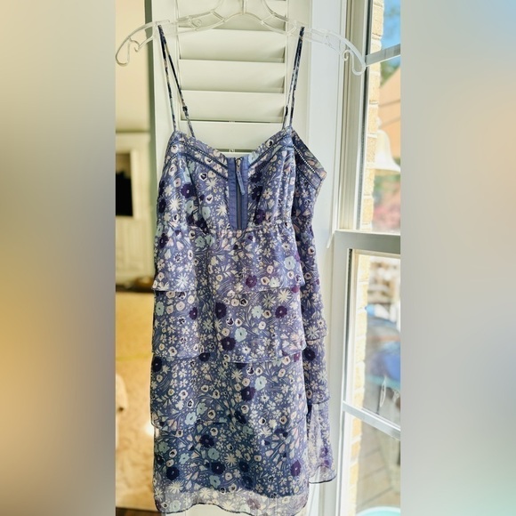 American Eagle Floral Ruffled Tier Mini Zipper Dress Size 4 - Picture 1 of 9